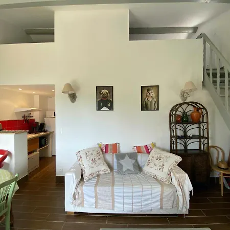 Le Clos De L'isle * Arles